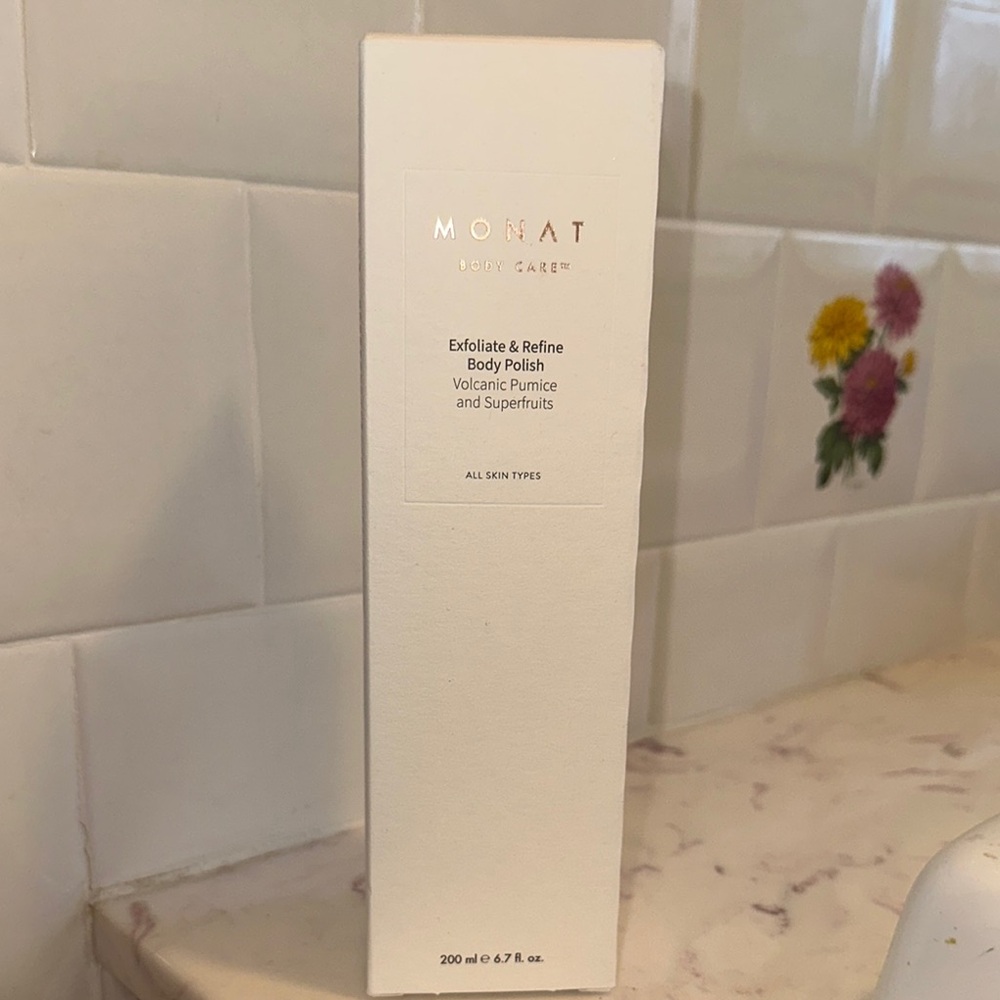 Monat Exfoliate & Refine Body Polish